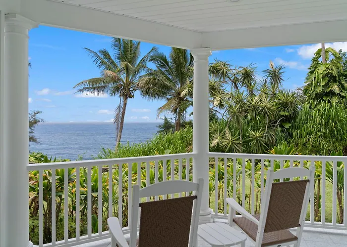 Hamakua Hotel