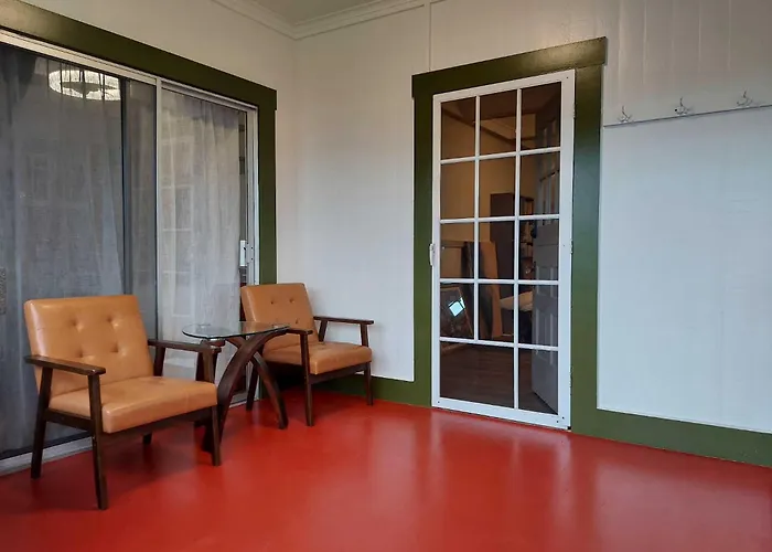 Kekuanaoa Homestead For Family Rooms